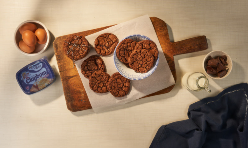 Delícia Dupla: Cookie-Brownie de Chocolate