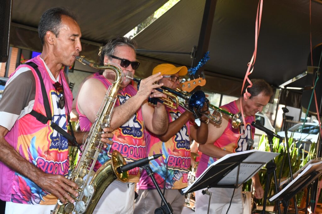 Carnaval no Disk me disse Bar: Alegria, chopp e memórias!