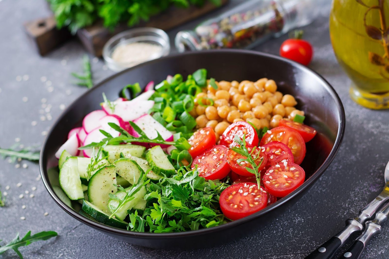 Desintoxicação deliciosa: saladas Yoki para renovar seu corpo