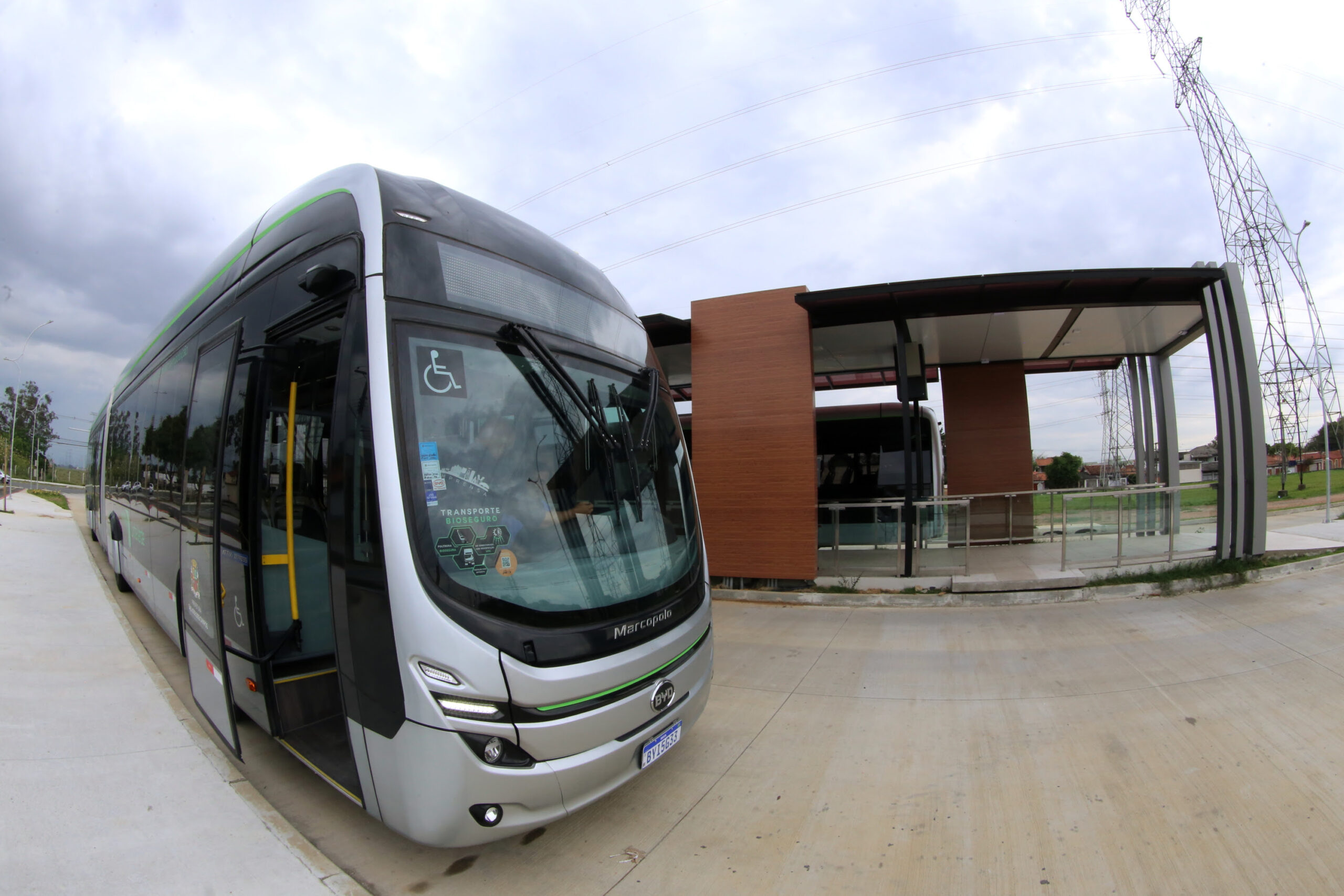 São José é a 1ª cidade do país a ter ônibus 100% elétricos