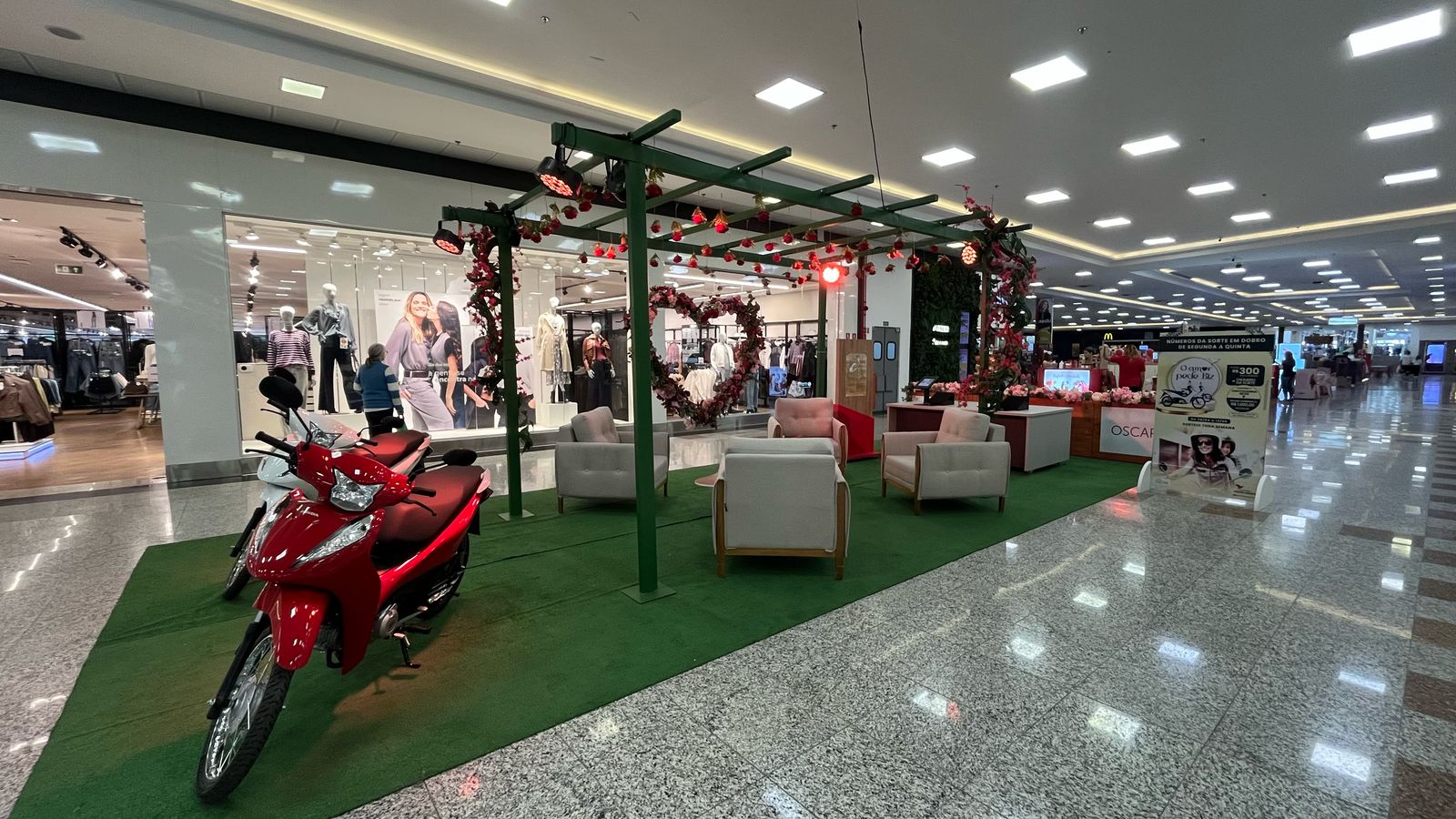 O Amor Pede Biz é a Campanha de Mães e Namorados do Shopping Jardim Oriente que Sorteará Motos e R$20 mil em vales-compra
