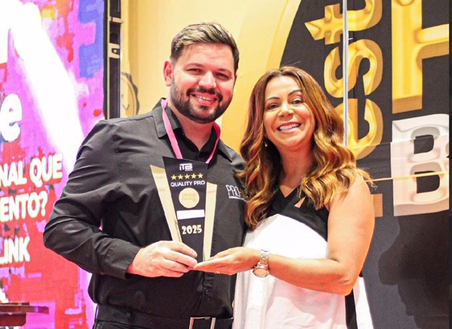 Cabeleireiro de São José conquista troféu na Fest Hair