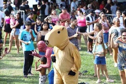 Música, alegria e diversão agradam o público jovem no Conexão Foto Cláudio VieiraPMSJC