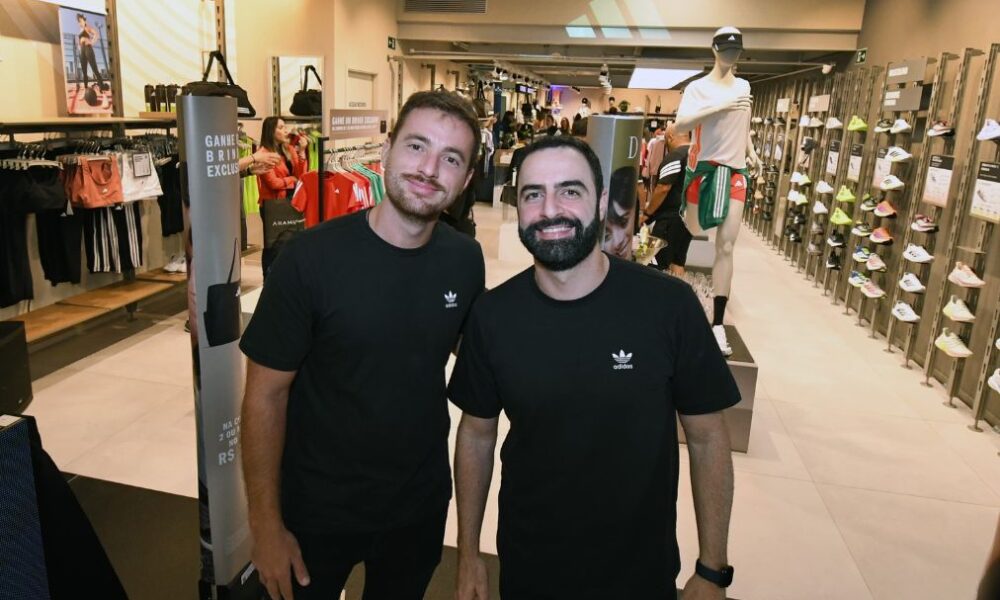 Adidas CenterVale Shopping