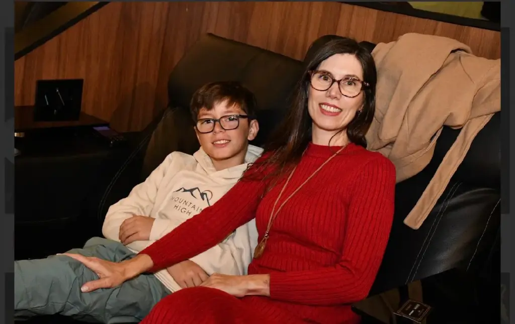 Sessão de cinema promove inclusão e saúde visual infantil
