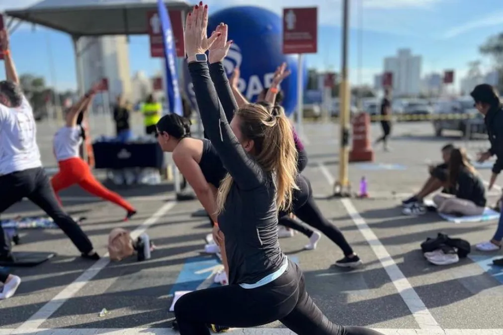 Atividades gratuitas de dança e yoga no Shopping Jardim Oriente