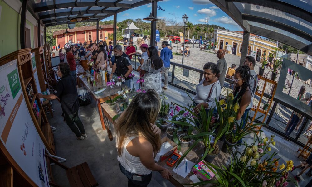 Guararema comemora aniversário com o 5º Festival de Flores e Licores