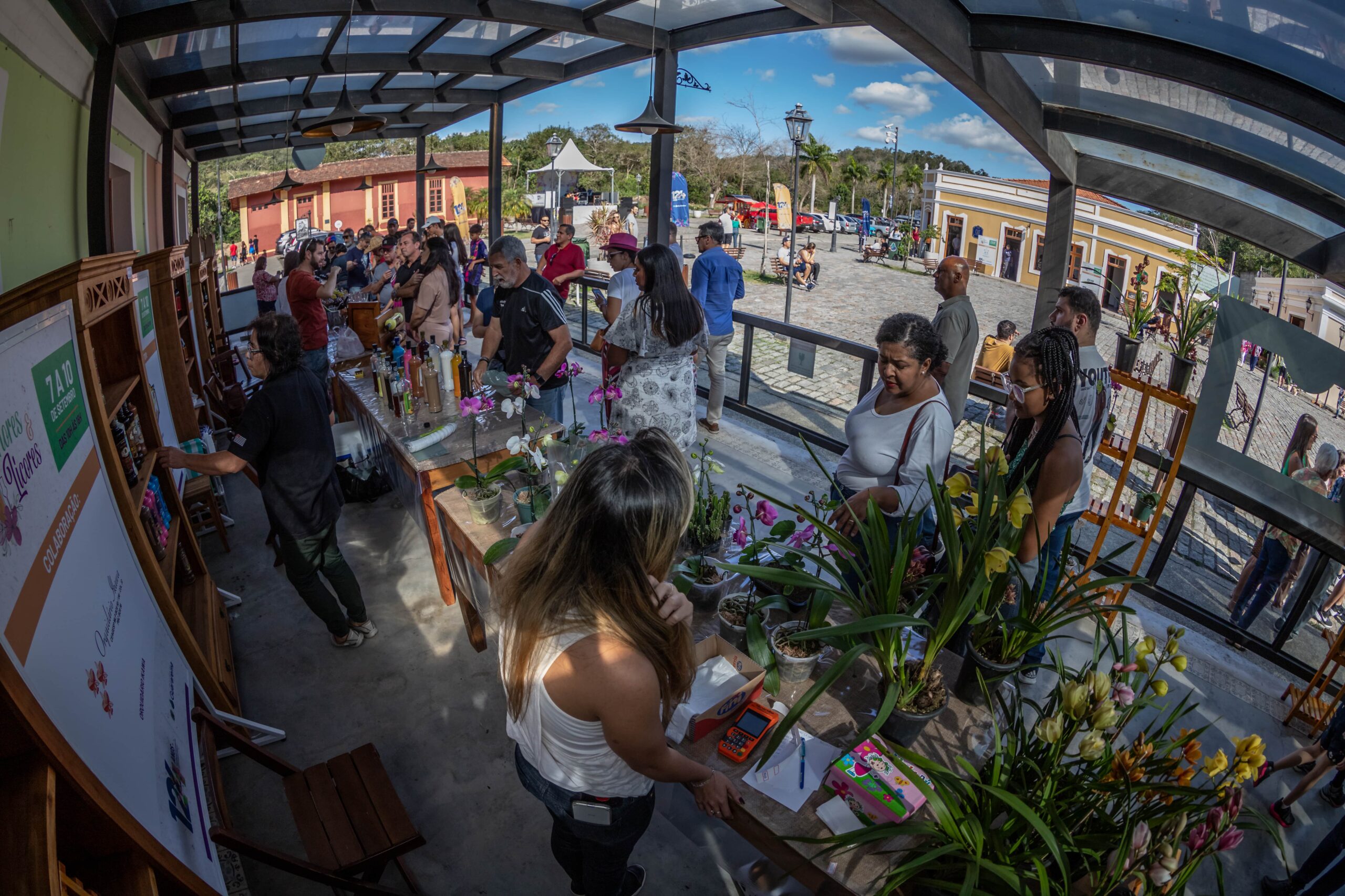 Guararema comemora aniversário com o 5º Festival de Flores e Licores