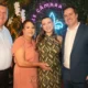 Elis, marido e pais na inauguração da unidades Elis vacina em Jacareí