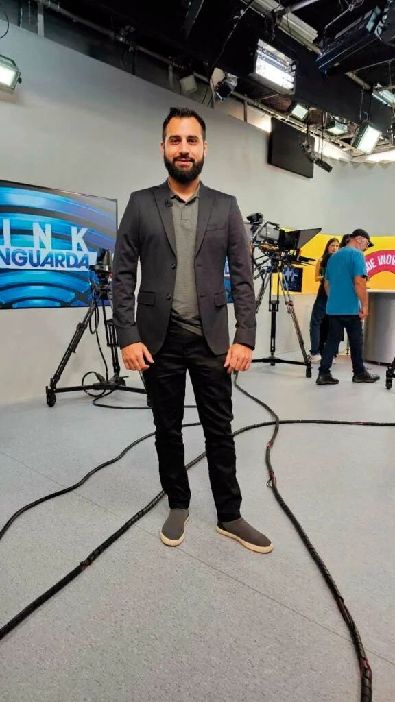 Luis Guilherme Melo na Tv Vanguarda de SJC