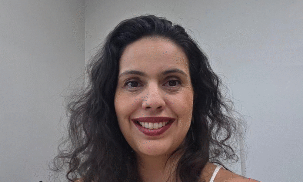 Raquel Schobiner mediadora do painel Mulheres e o Poder Empresarial na ASSECRE SJC