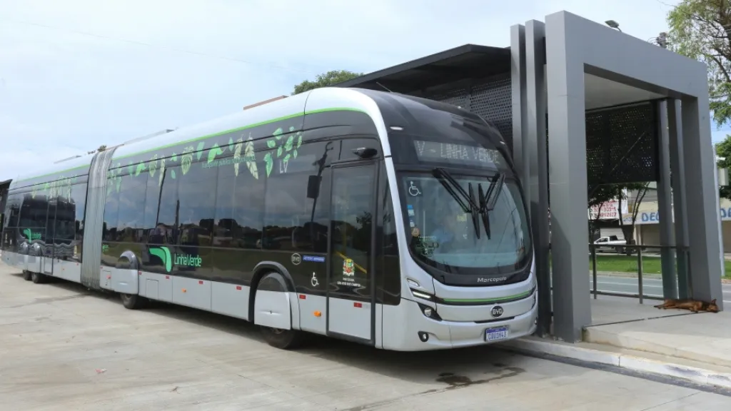 ônibus da linha verde de sjc