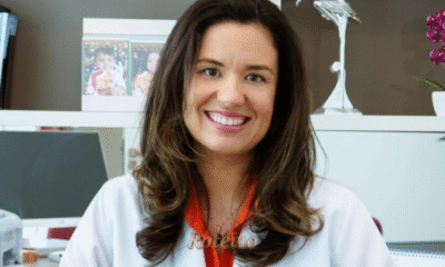 Retrato da Dra. Lola Godinho, médica coloproctologista e especialista da Clínica Lattere, que conduzirá o bate-papo sobre o Março Azul no Shopping Jardim Oriente em São José dos Campos