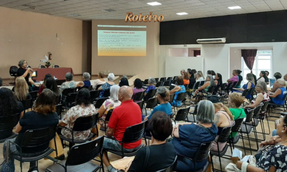 Pré-conferência de Assistência Social realizada pela Prefeitura de São José dos Campos