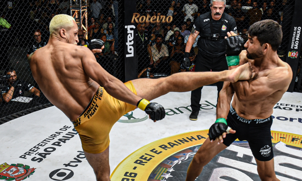 Octógono do Jungle Fight montado na Farma Conde Arena, em São José dos Campos (SJC), palco das semifinais do Fight do Milhão