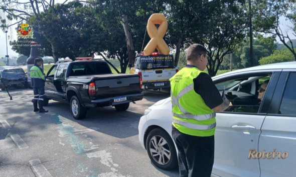 Blitz educativa da SEMOB e DETRAN no Anel Viário de SJC — ação de segurança no trânsito em São José dos Campos