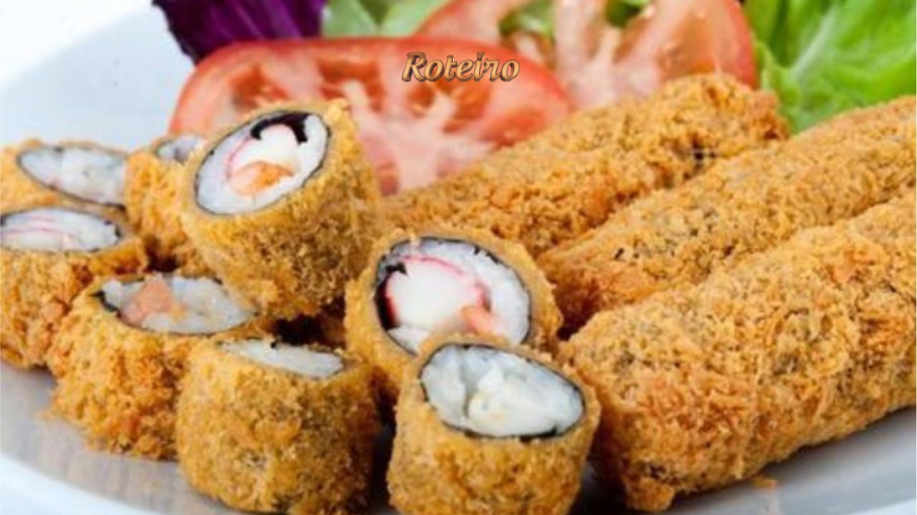 Prato com rolinhos de hot roll empanado e frito com recheio de kani e camarão, acompanhado de salada, servido no festival Vale Ninhon Matsuri. Foto: Divulgação