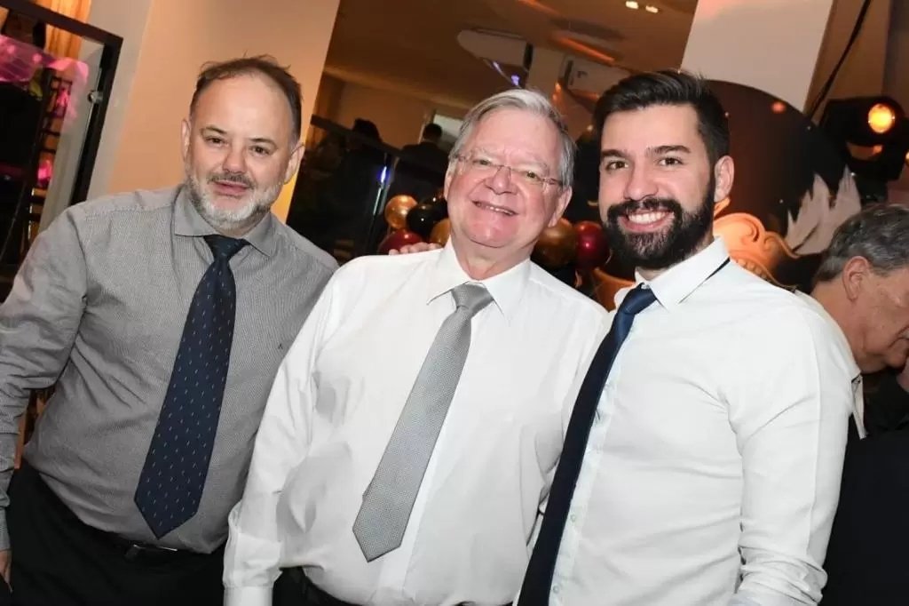 Marcos Silva João Bosco Auríquio e Guilherme Aurichio Estilus Ótica SJC São José dos Campos