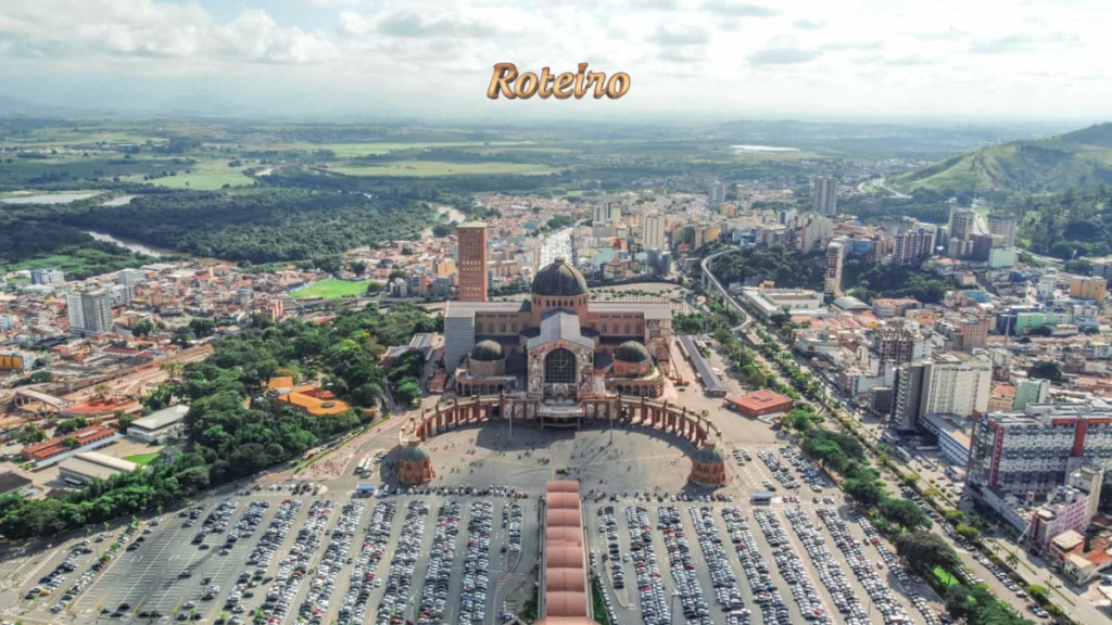 Vista aérea do Santuário Nacional de Aparecida, a 50 km de SJC, passeio de fé no Corpus Christi