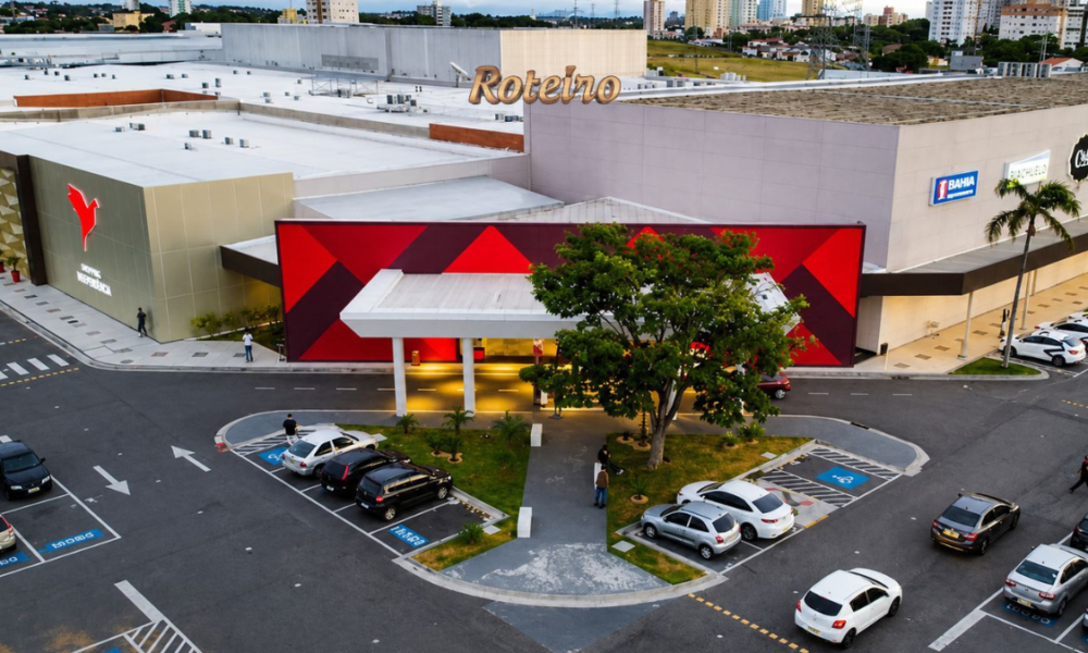 feira empregos SJC — fachada do Shopping Jardim Oriente em São José dos Campos