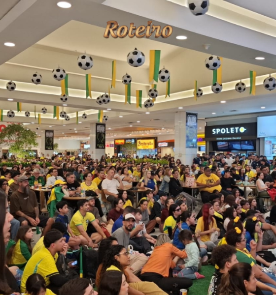 CenterVale Copa SJC telao Brasil Haiti Praca Alimentacao 2026