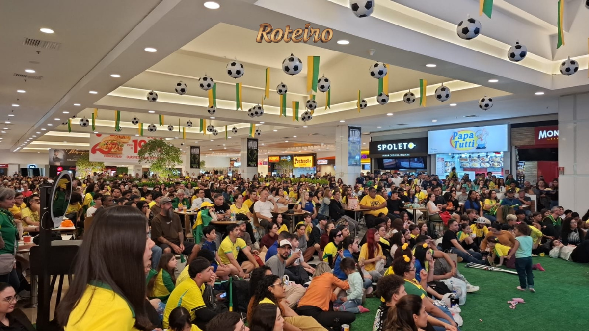 CenterVale Copa SJC telao Brasil Haiti Praca Alimentacao 2026