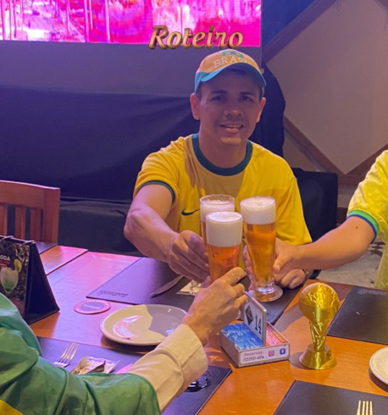 Churrascaria Estância Copa do Mundo, torcedores e telão