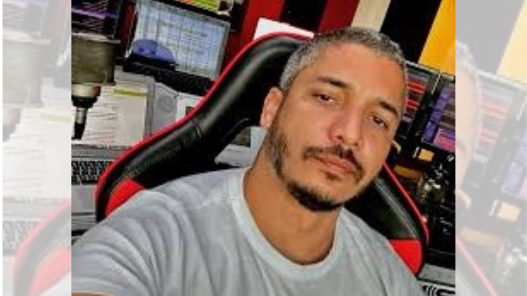 Cleyton Martins radialista Mix FM Vale do Paraiba nova fase