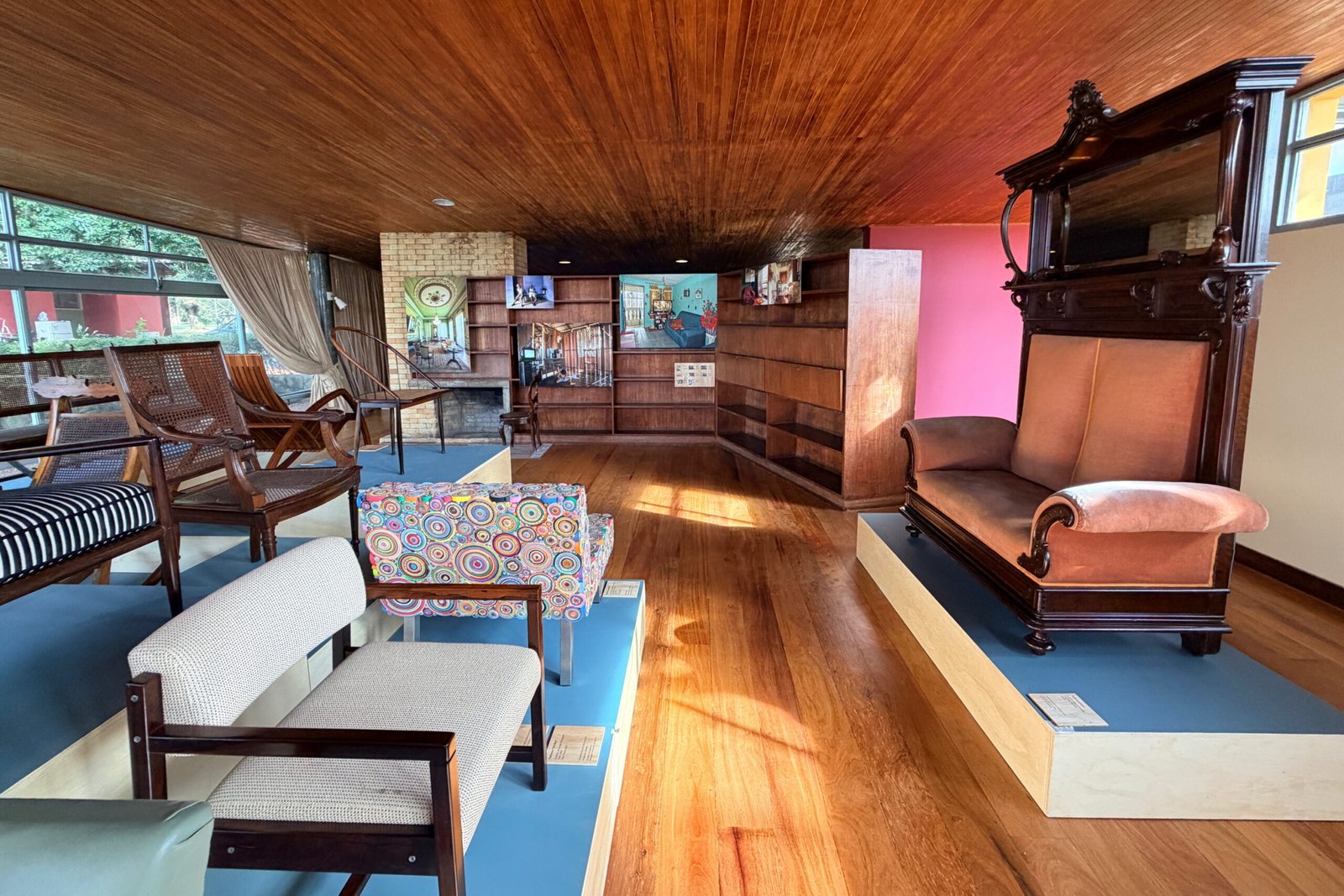 Museu Casa Brasileira SJC — exposicao na Residencia Olivo Gomes em Sao Jose dos Campos