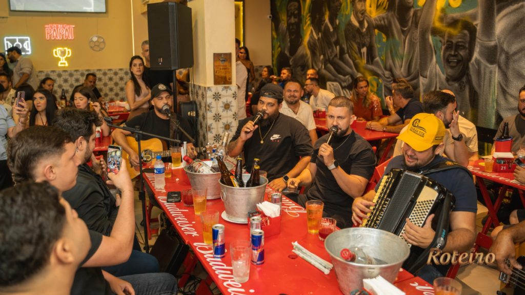Resenha do Fabiano SJC gravacao ao vivo com musicos e publico no Espetinho do Papai em Sao Jose dos Campos
