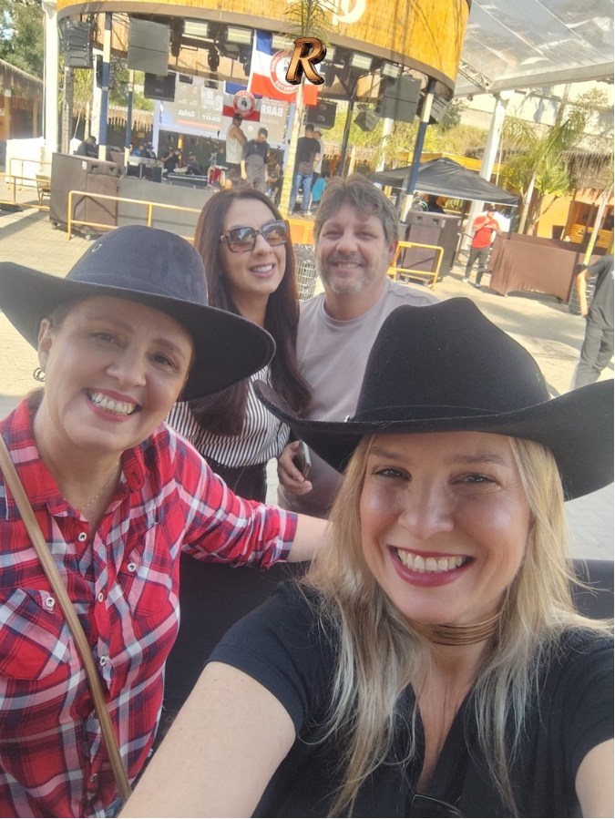 Thais Furini, Marcelo, Patricia Morello e Alessandra Fiebig
