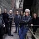 Bon Jovi Forever Tour: banda em foto promocional com Jon Bon Jovi