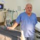 Dr. Arnaldo Rennó SJC — obstetra do Hospital Municipal em consulta na maternidade