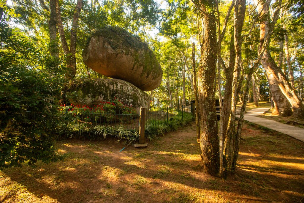 Feriado em Guararema 2026 — Parque Municipal da Pedra Montada aberto para visitantes