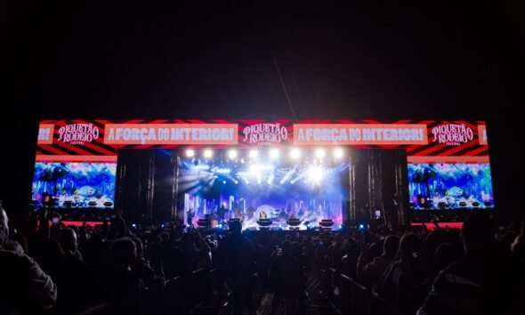 Piquetão Rodeio Festival 2026 reúne público no Recinto de Festas de Piquete, perto de São José dos Campos