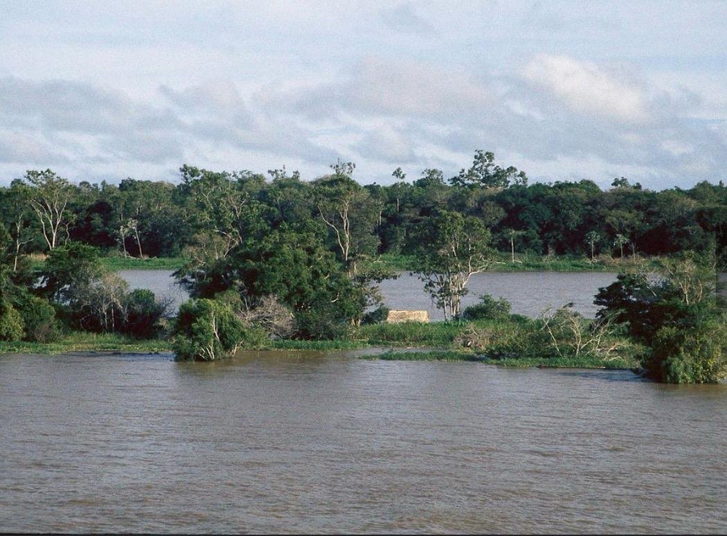 Rio Tapajós na Amazônia, cenário do evento Amazônia Viva Realidade Virtual em SJC