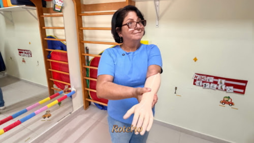 beatriz na unidade de reabilitacao leste sjc