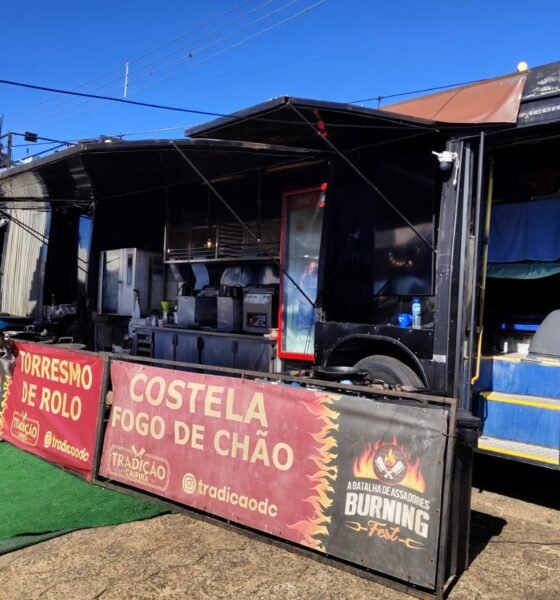 Busão do Churrasco no Burning Fest SJC 2026, atração itinerante de costela fogo de chão