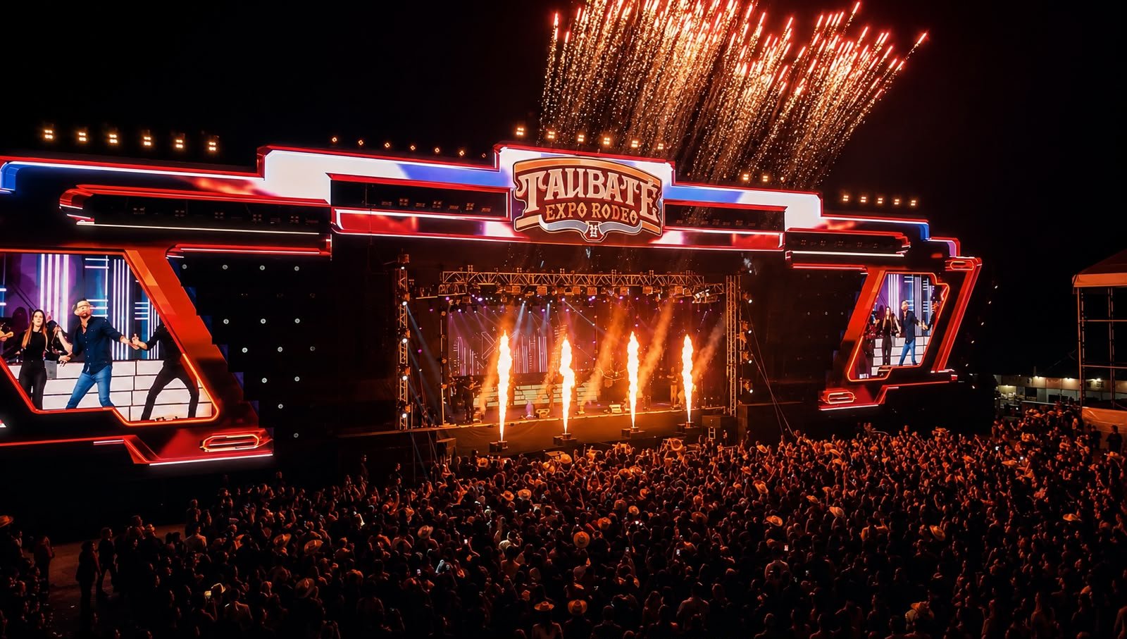Palco do Taubaté Expo Rodeo 2026 com fogos de artifício e multidão