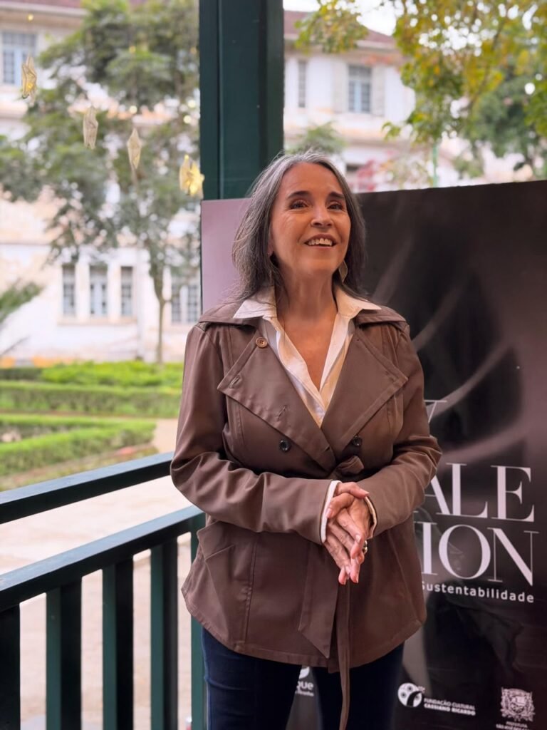 Jussara Medrado, curadora do Vale Fashion 2026 SJC, no Parque Vicentina Aranha