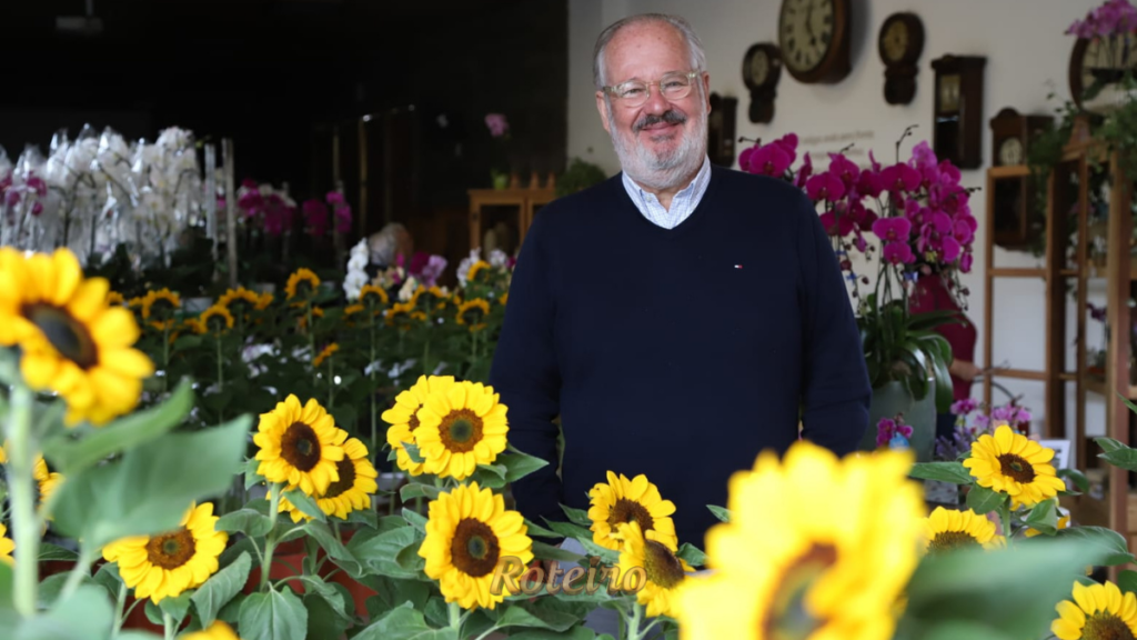 Flores e Licores Guararema: girassóis e orquídeas em exposição