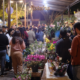 Flores e Licores Guararema: público reunido no festival à noite