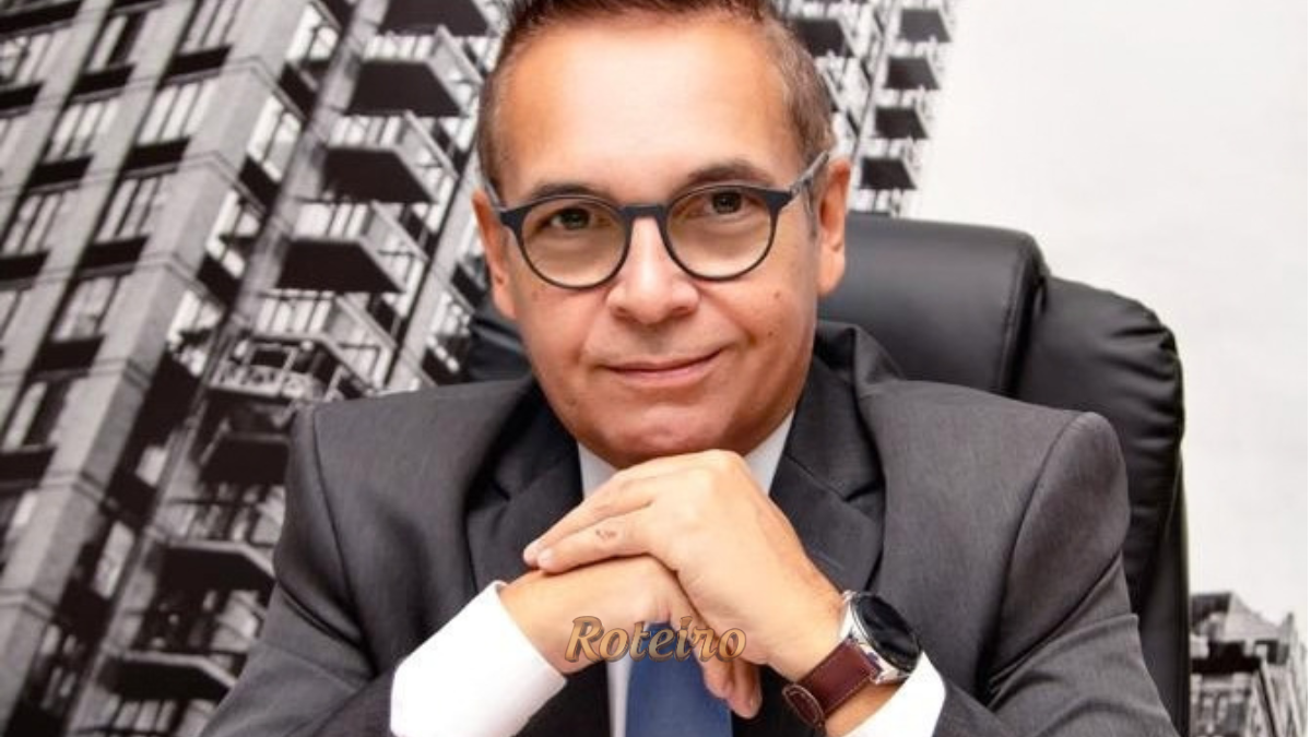 gestão condominial em SJC: especialista em gestão condominial durante entrevista