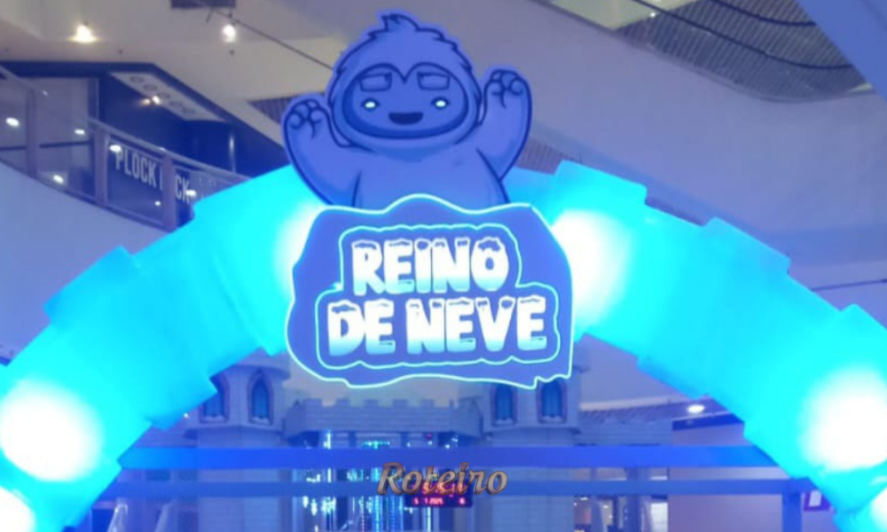 Reino de Neve SJC: portal de entrada iluminado no Shopping Jardim Oriente