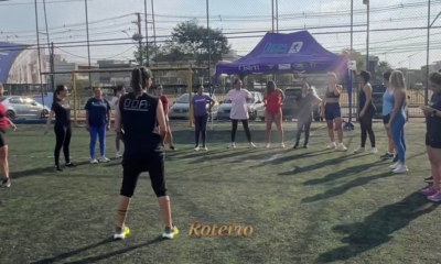 treino para mulheres empreendedoras sjc — participantes reunidas no aulão da DDF Fitness